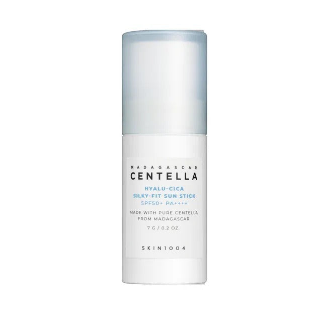 Protector solar en barra Hyalu-Cica Silky-Fit Sun Stick SPF50+ PA++++ de Skin1004