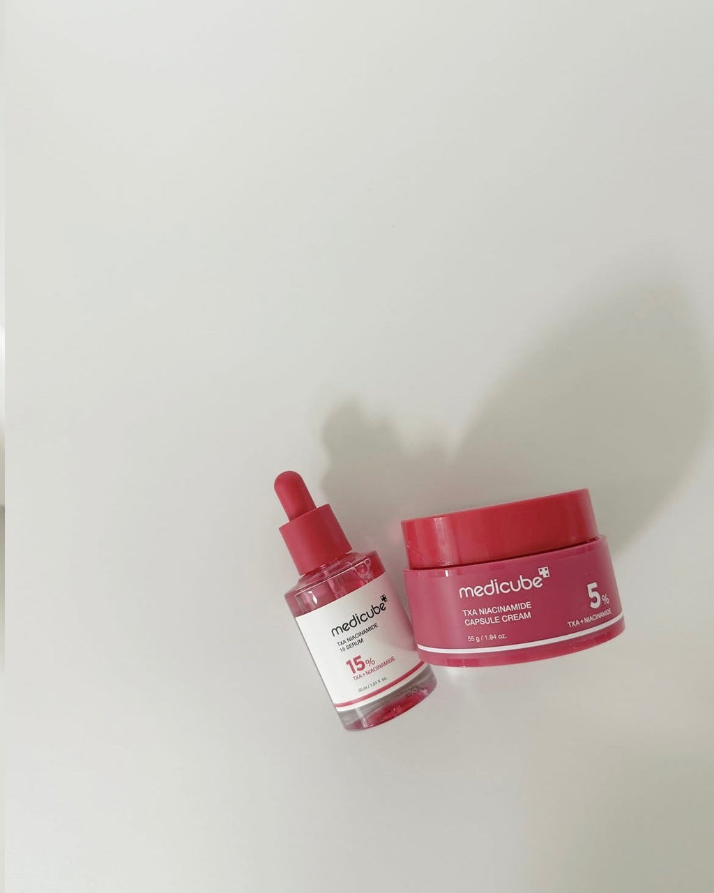 TXA Niacinamide 15 Serum de Medicube