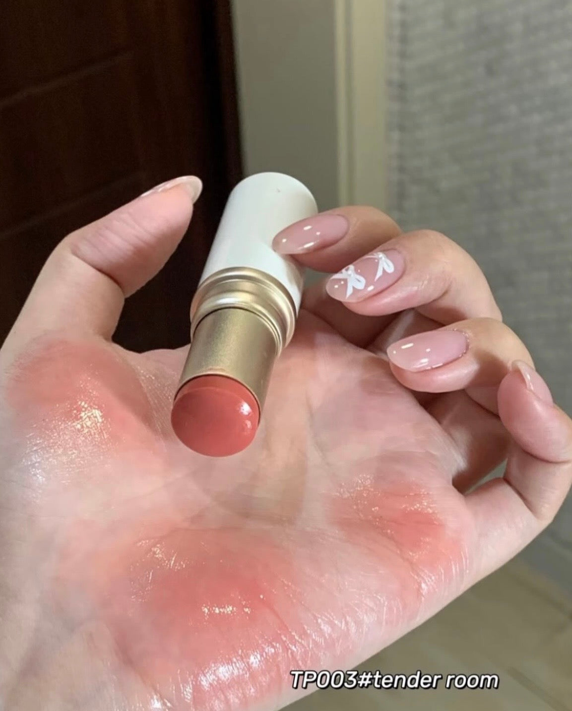 True Dimension Radiance Balm de Hince