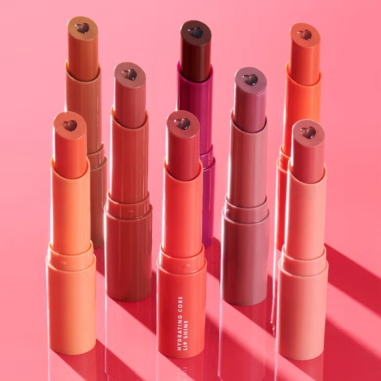 Hydrating Core Lip Shine de Elf Cosmetics