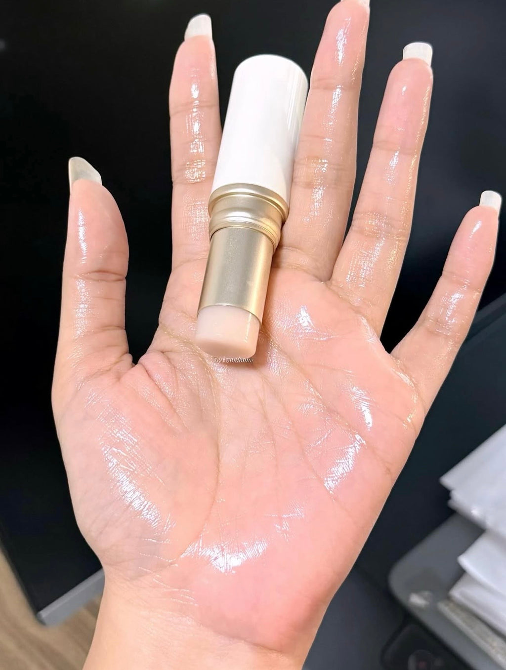 True Dimension Radiance Balm de Hince