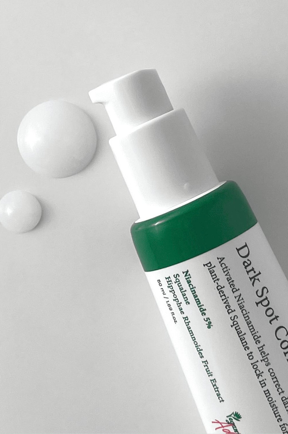 Dark Spot Correcting Glow Serum de Axis-Y