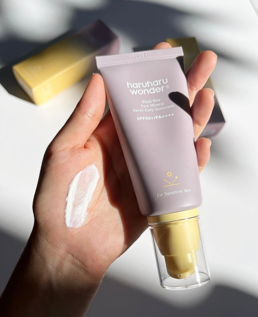 Protector solar mineral Black Rice Pure Mineral Relief Daily Sunscreen de Haruharu Wonder