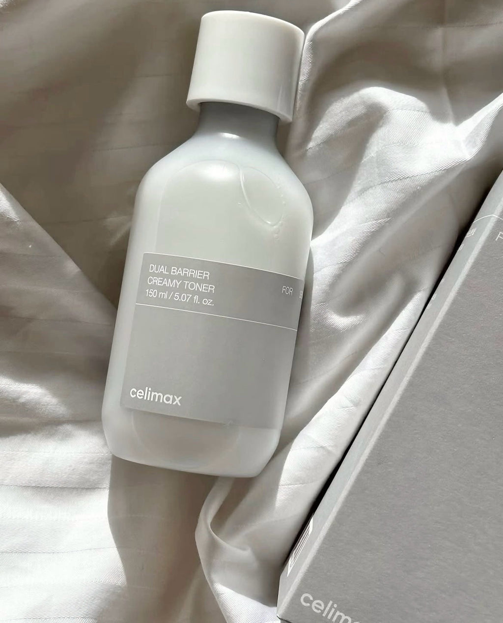 Dual barrier creamy toner de Celimax