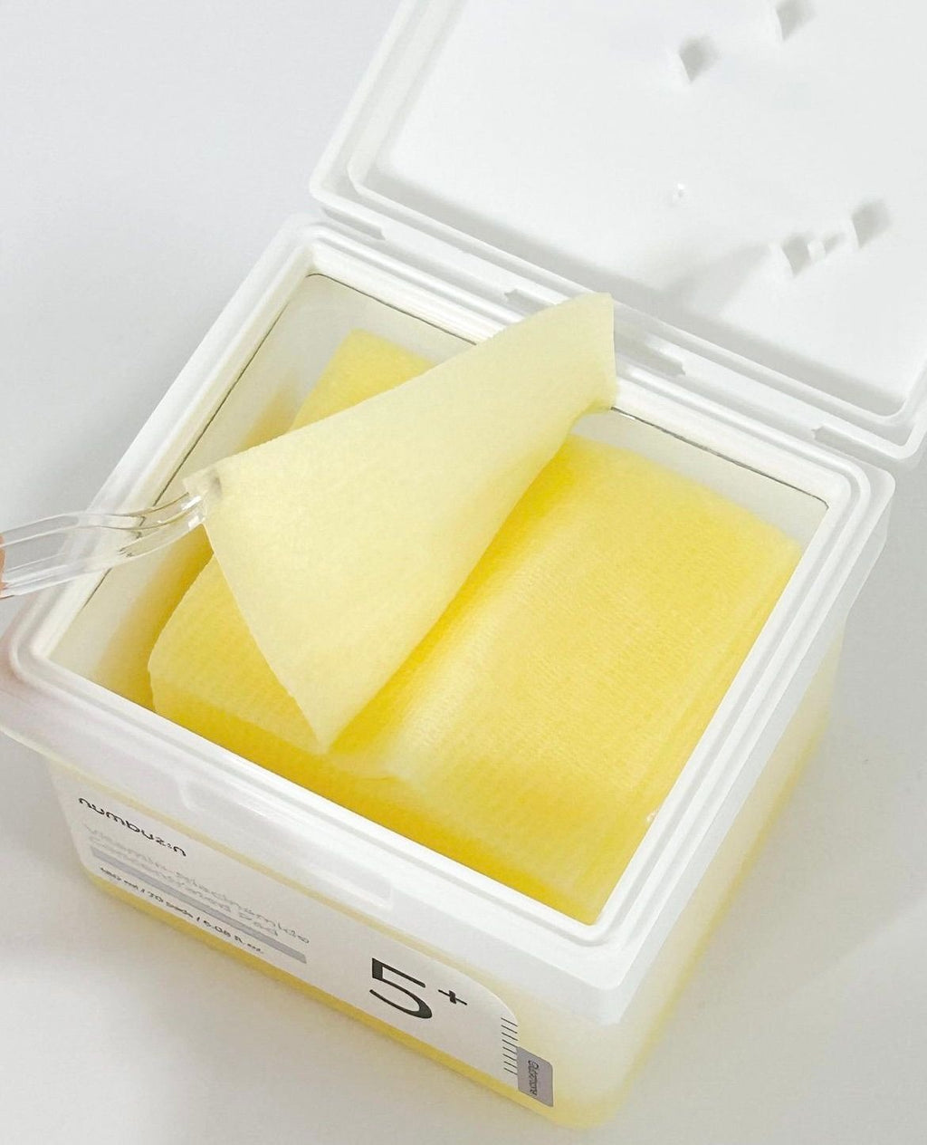 Pads despigmentantes No.5 Vitamin-Niacinamide Concentrated Toner Pads de Numbuzin