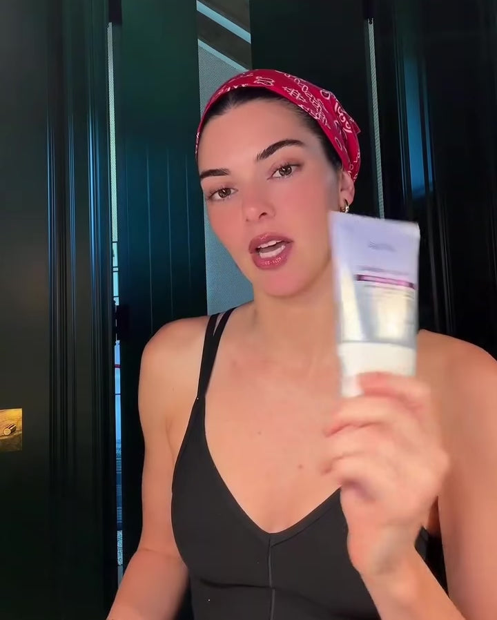 Crema + Gua Sha: Collagen Retinol Refining Gua Sha Cream de Anua